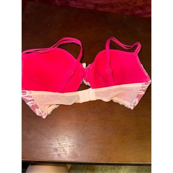 Victoria secret very sexy lined demi bra size 34DD - Picture 2 of 4